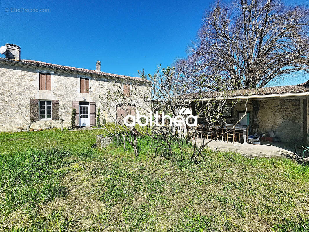 Maison à SAINT-ANDRE-DE-LIDON