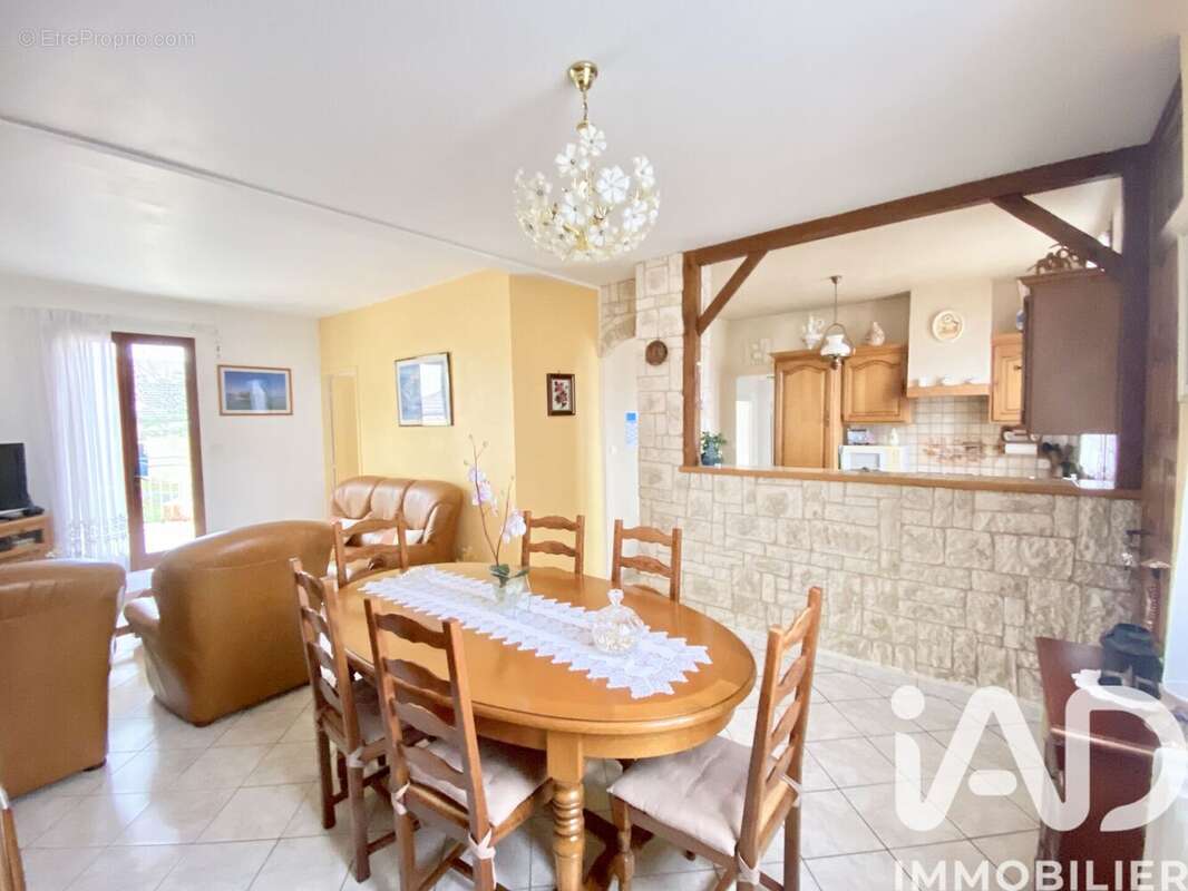 Photo 5 - Maison à MITRY-MORY