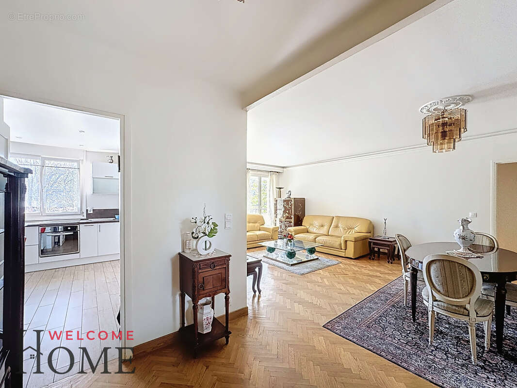 Appartement à LEVALLOIS-PERRET