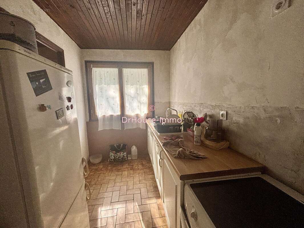 Maison à AGONAC