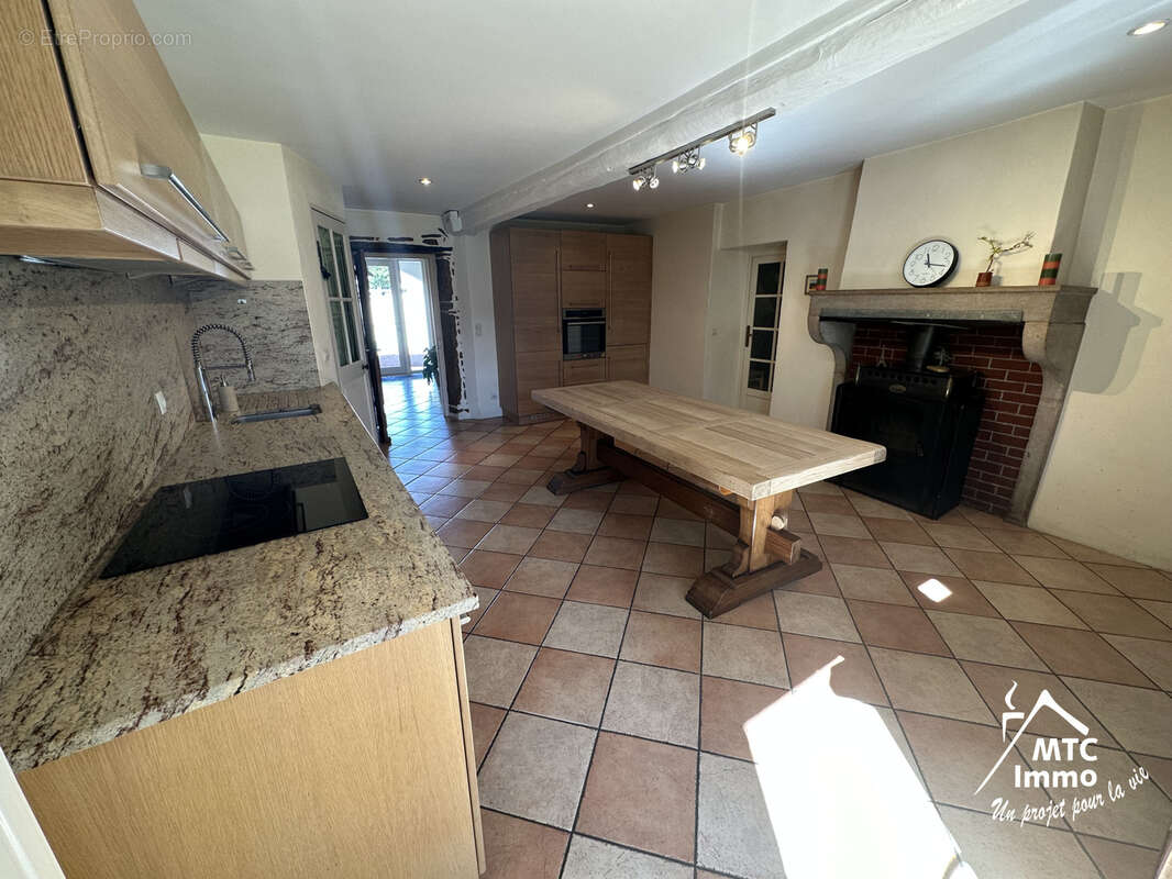 Maison à LOYETTES