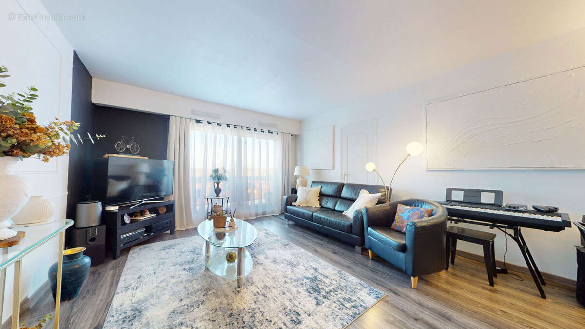 Appartement à ROISSY-EN-BRIE