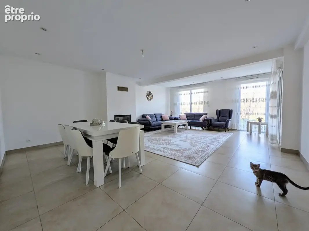 Maison familiale 4 chambres - Quartier calme et verdoyant - photo 2