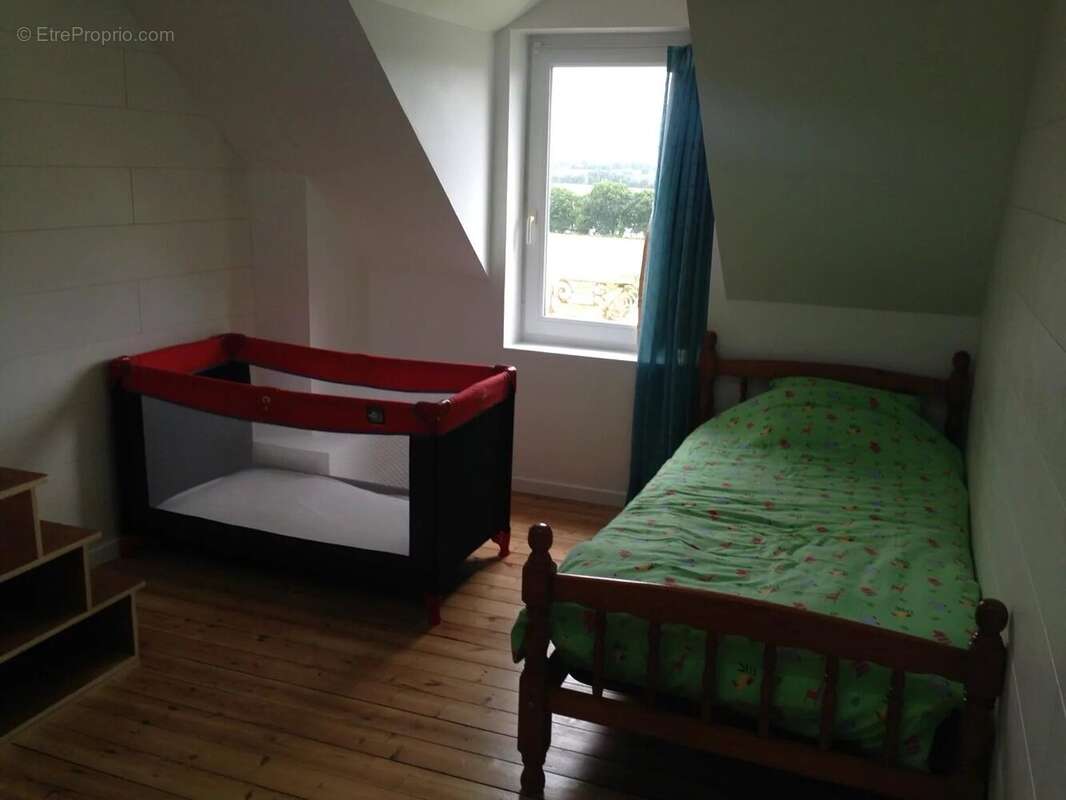 Maison à PLONEVEZ-PORZAY