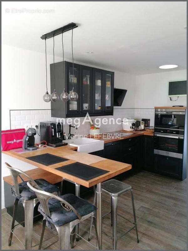 Maison en pierre de 127m² - photo 2