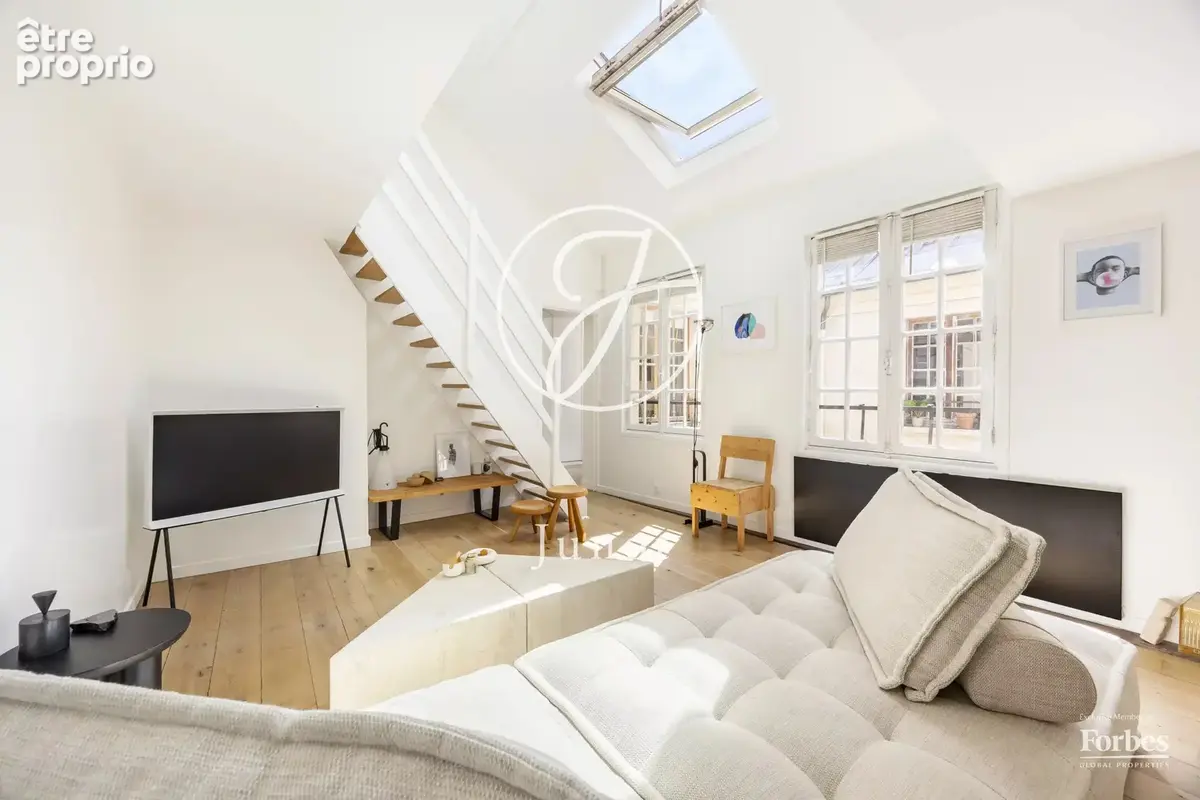 Paris 3e - RUE VIEILLE DU TEMPLE - Appartement - 3 pièces - 51,96m² Carrez - 1 chambre - photo 2