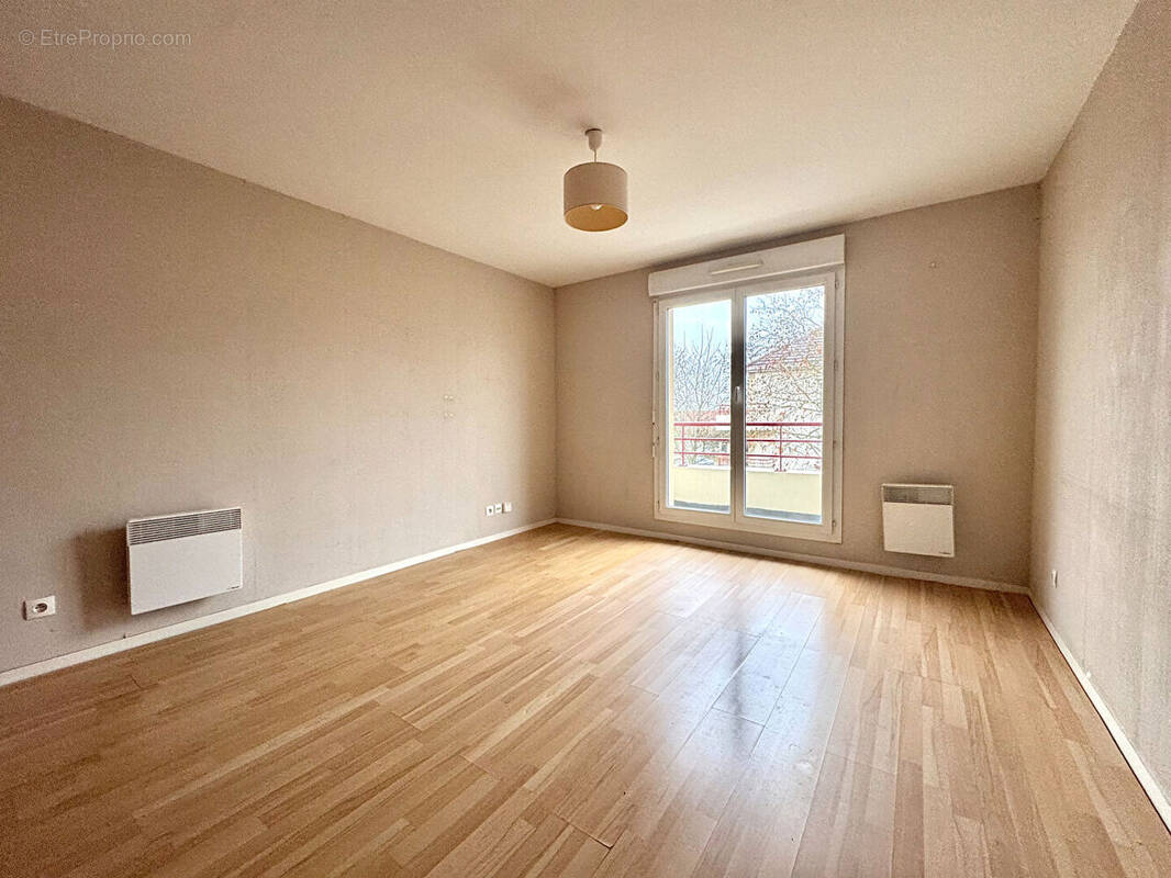 Appartement à VERNOUILLET