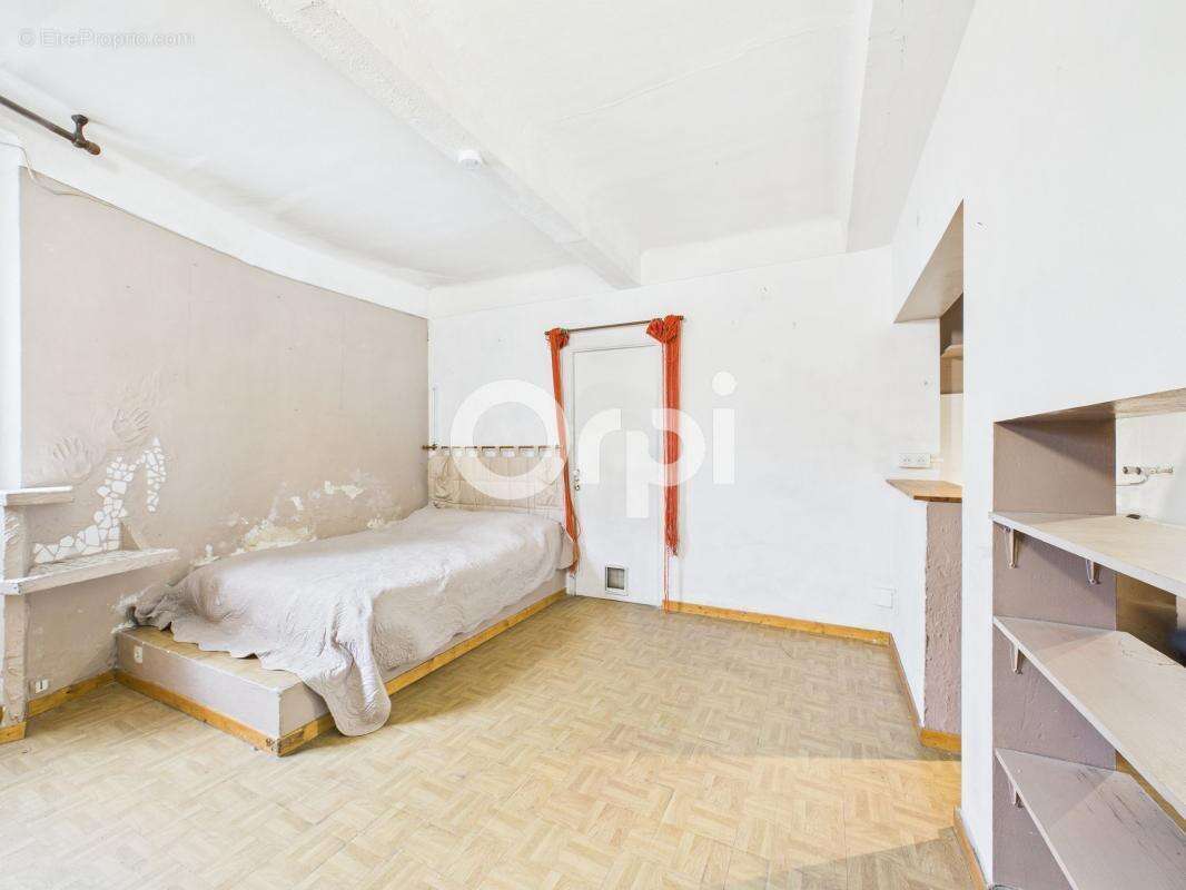 Maison à MONTAUROUX