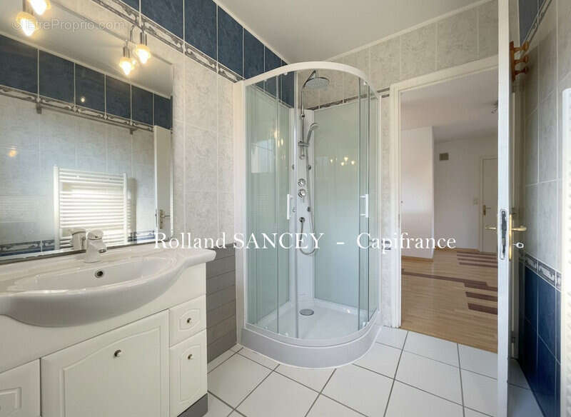 Appartement à VOUJEAUCOURT