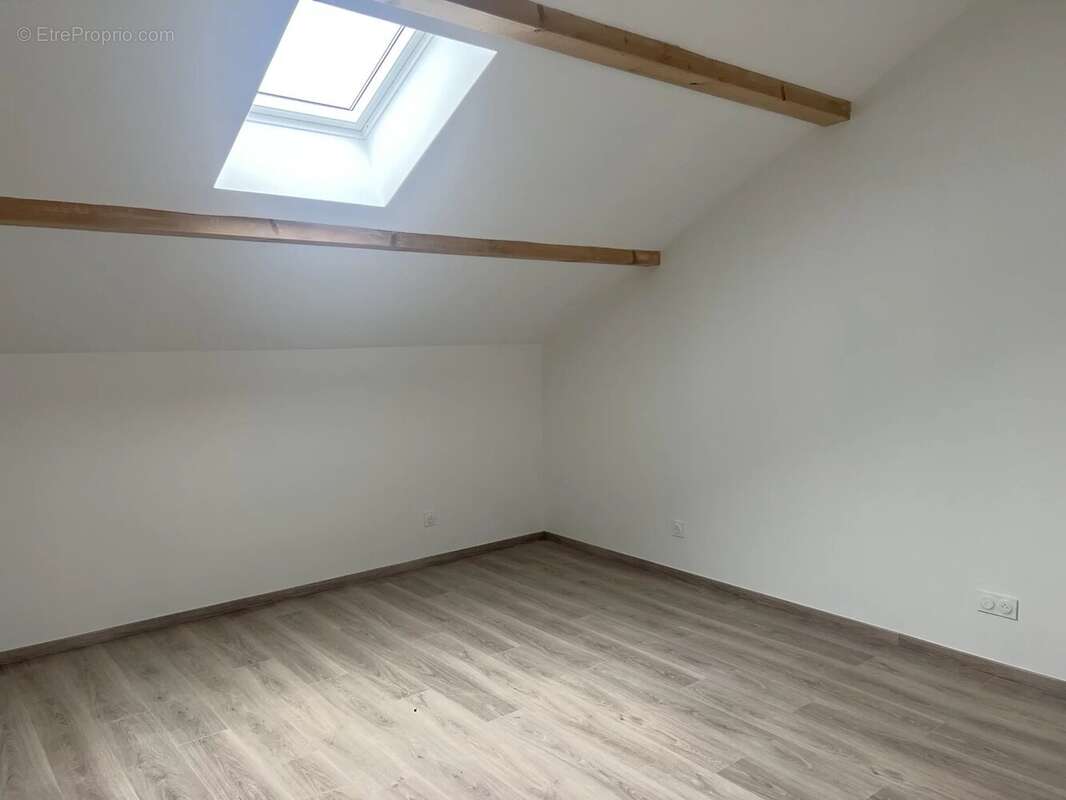 Maison à SAINT-ROMANS