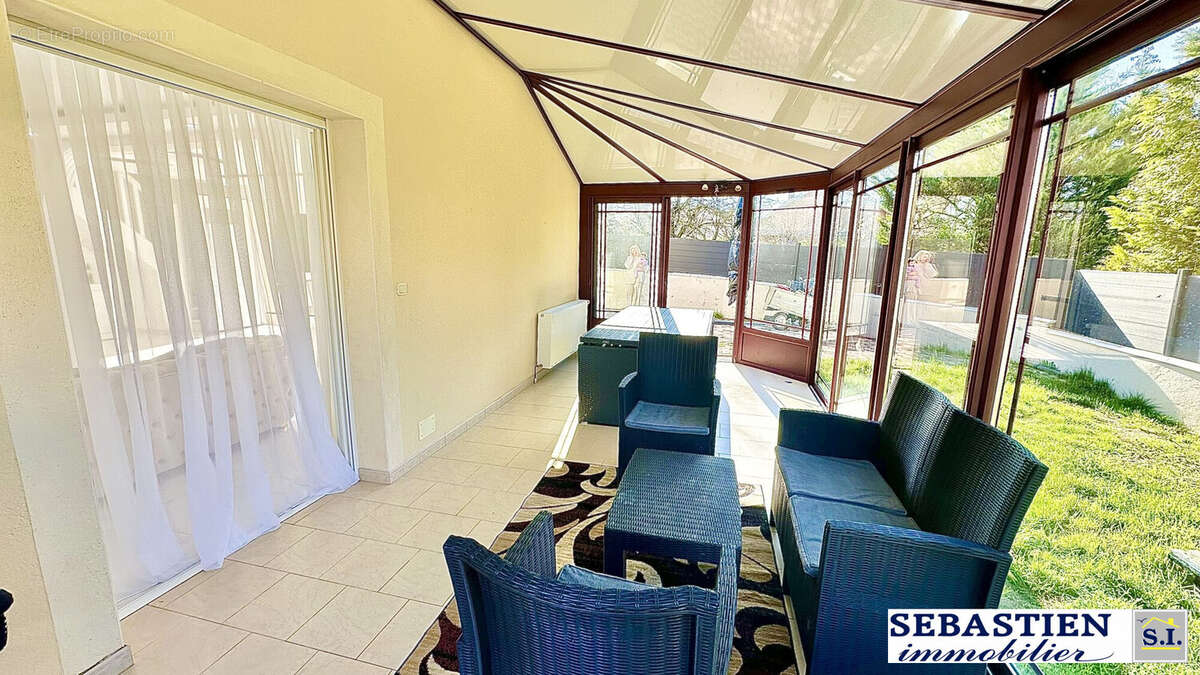 Véranda - Maison à TROYES