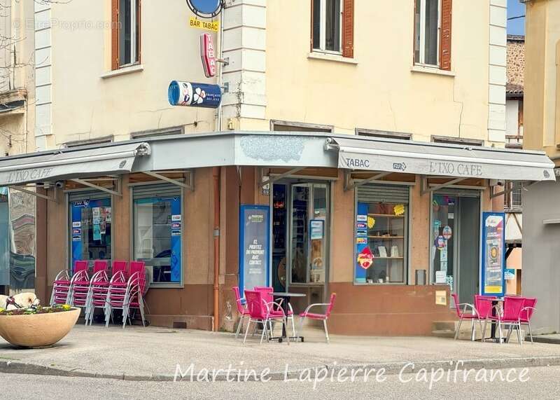 Commerce à SAINT-SYMPHORIEN-SUR-COISE