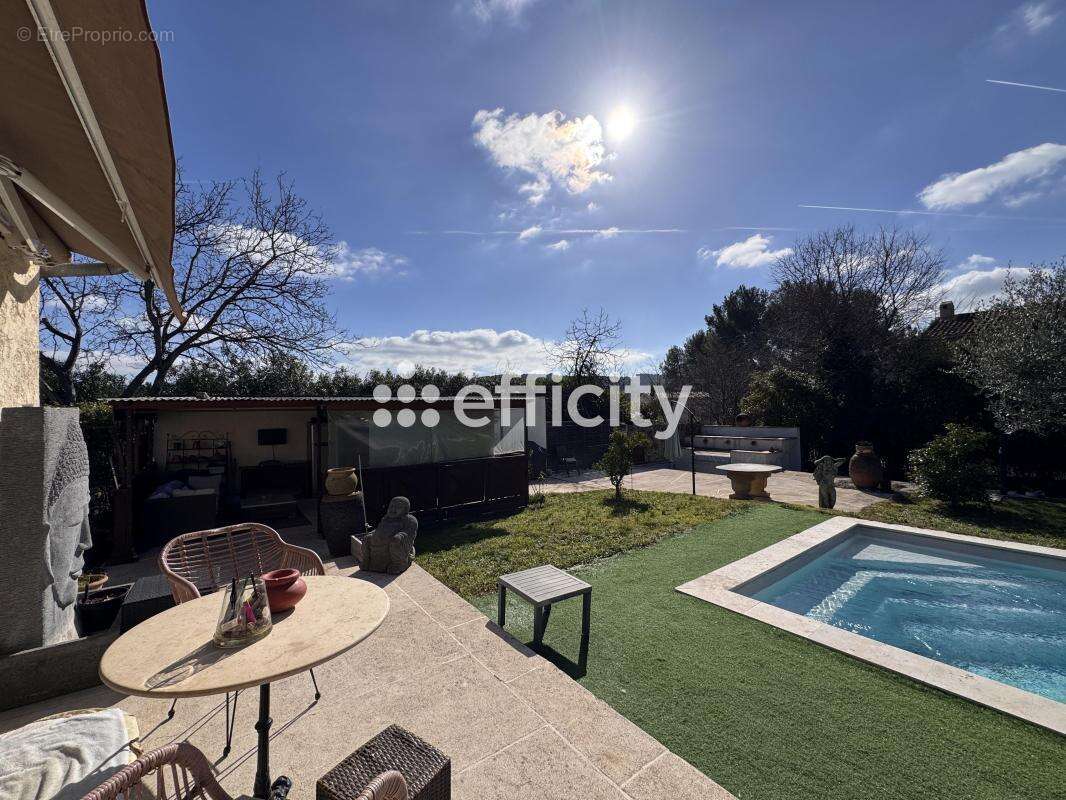 Maison à MOUGINS