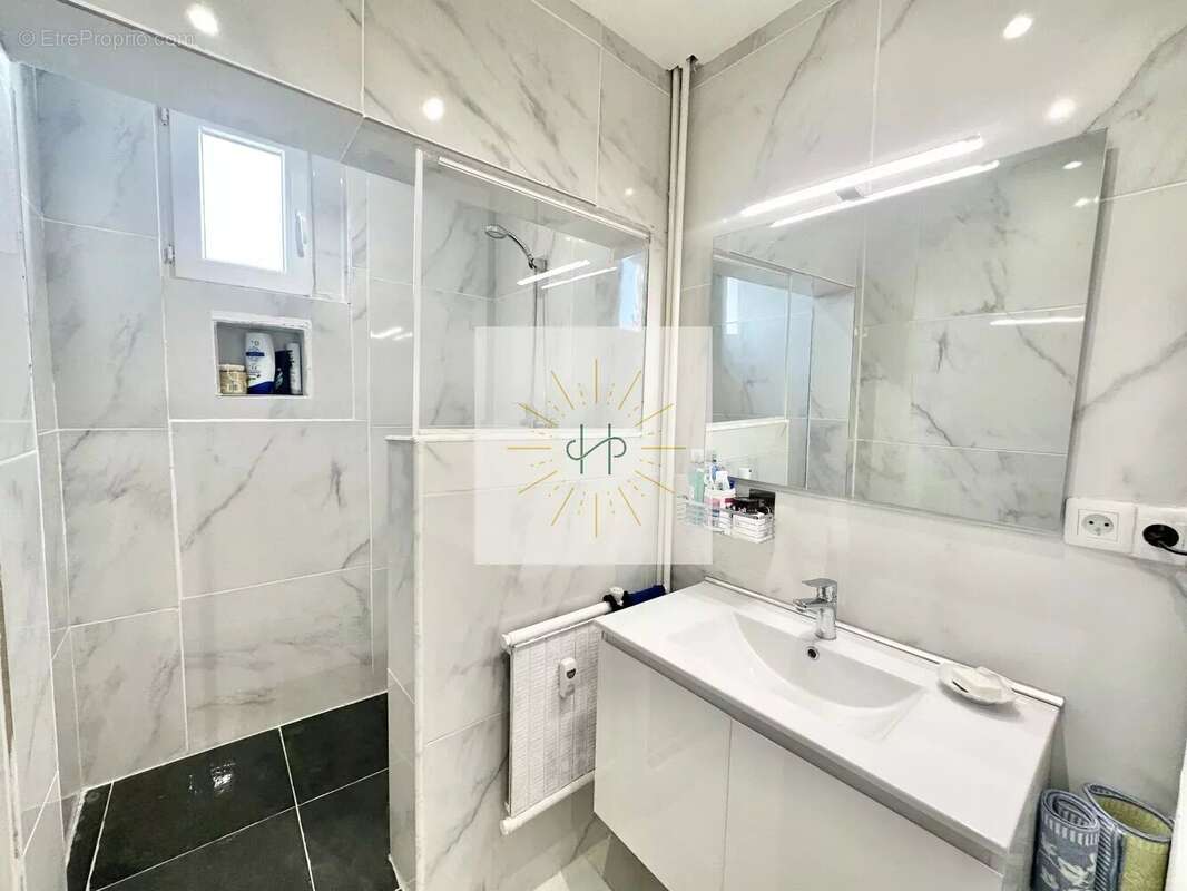 Appartement à MONTELIMAR