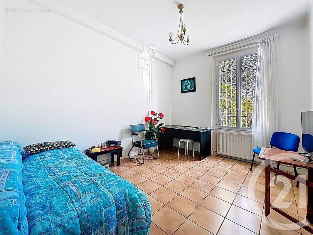 Photo 1 - Appartement à CHOISY-LE-ROI