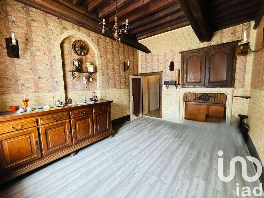 Photo 2 - Maison à CHATEL-SUR-MOSELLE