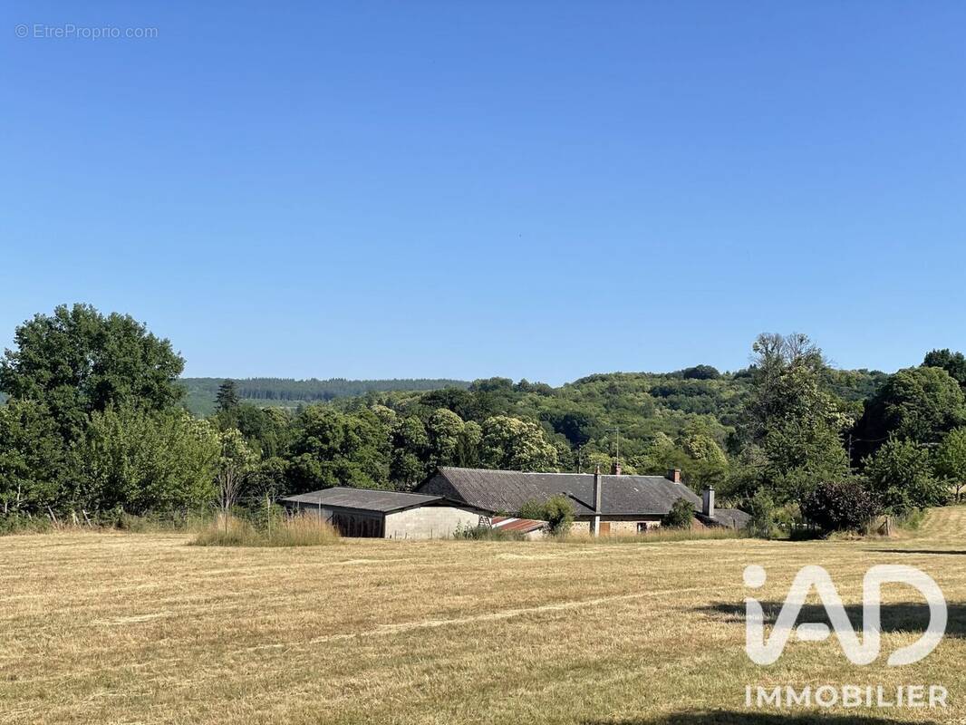 Photo 1 - Maison à CHATEAUNEUF-LA-FORET