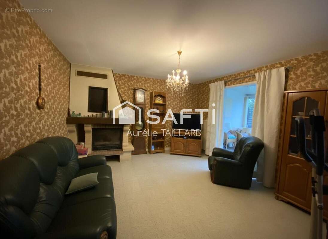 Maison 93 m² à Beaugency  - photo 5