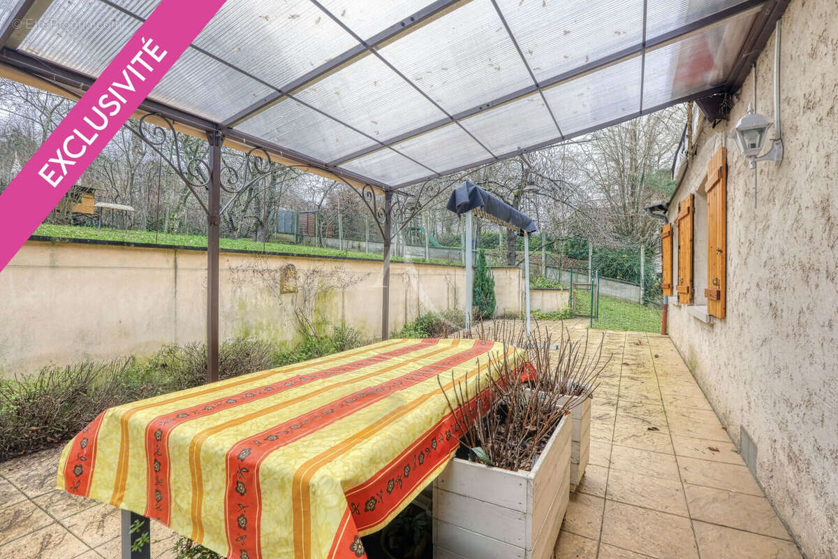 Maison à VAUX-SUR-SEINE