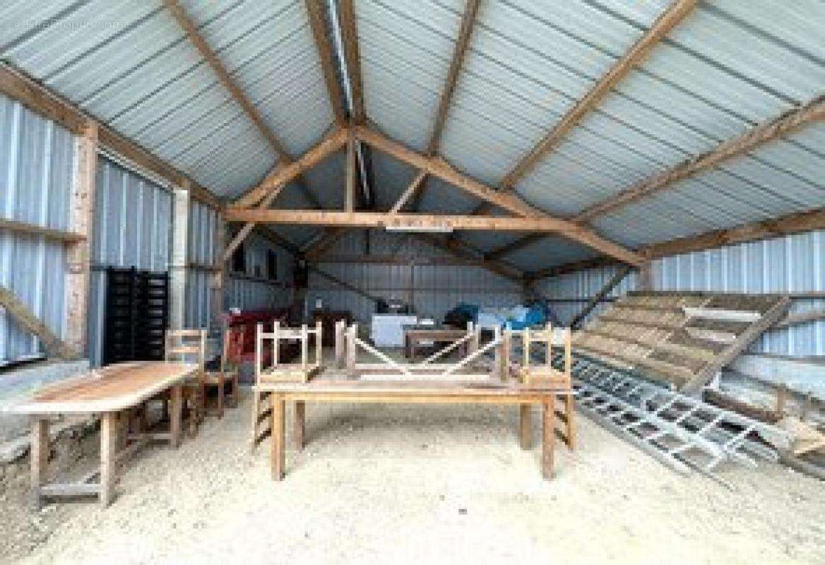 Maison à SAINT-GERMAIN-DE-CLAIREFEUILLE