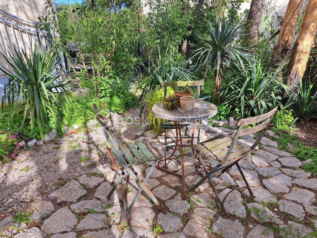 Maison à SAINT-JEAN-DE-VEDAS