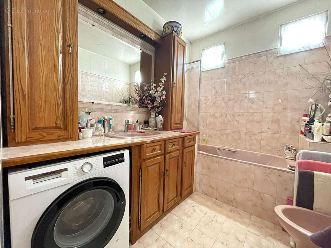 Appartement à CHEVILLY-LARUE