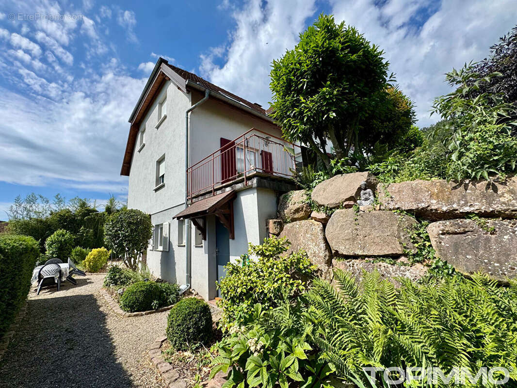 Maison à HUSSEREN-LES-CHATEAUX