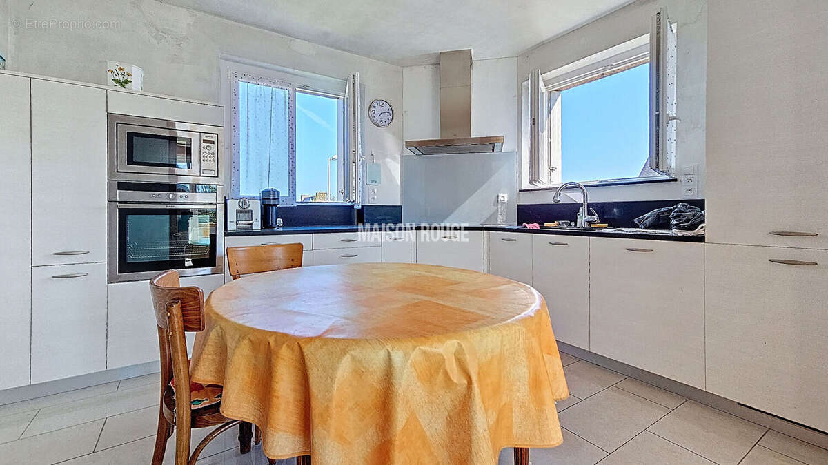 Maison individuelle en granit plein coeur de Matignon - photo 4