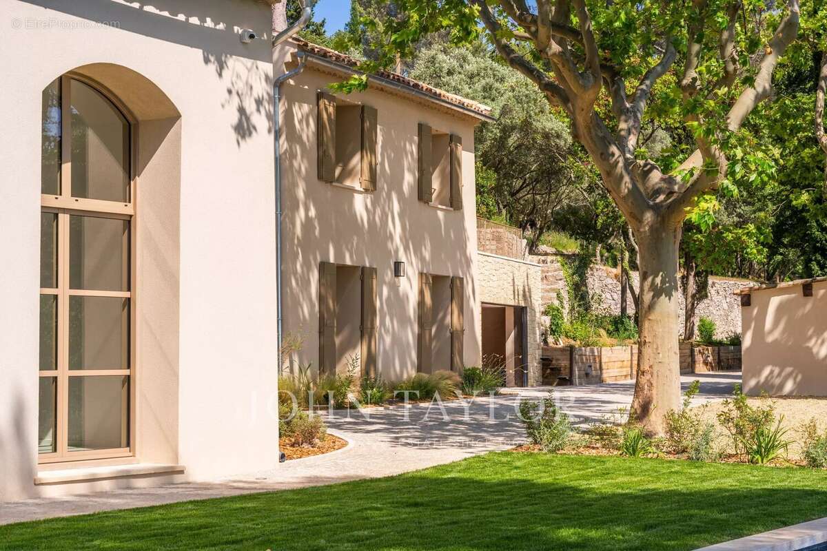 Maison à AIX-EN-PROVENCE
