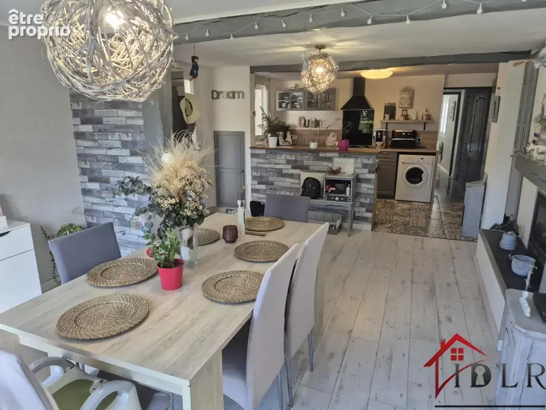 AMBRIERES, maison principale de 94m2 avec maison indépendant - photo 2