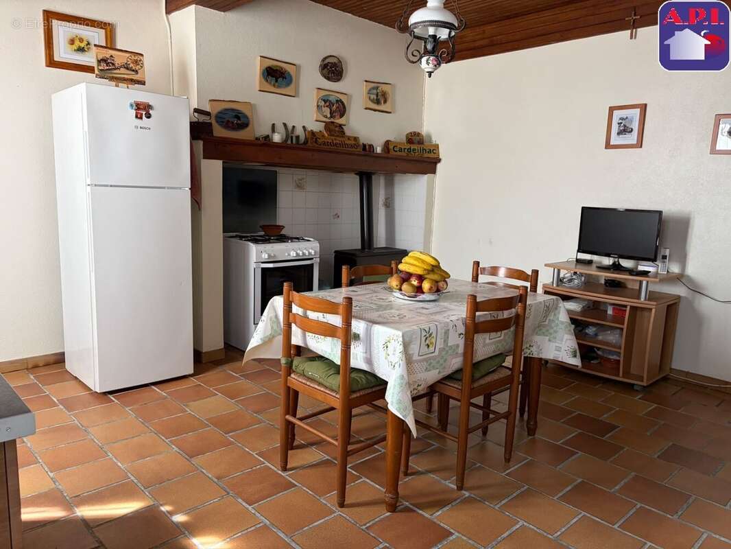 Maison 650 m² à Montgiscard  - photo 8