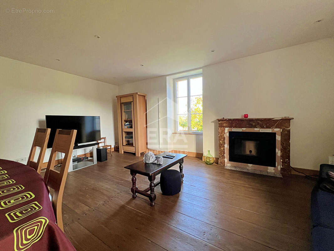 Maison à BECHERESSE