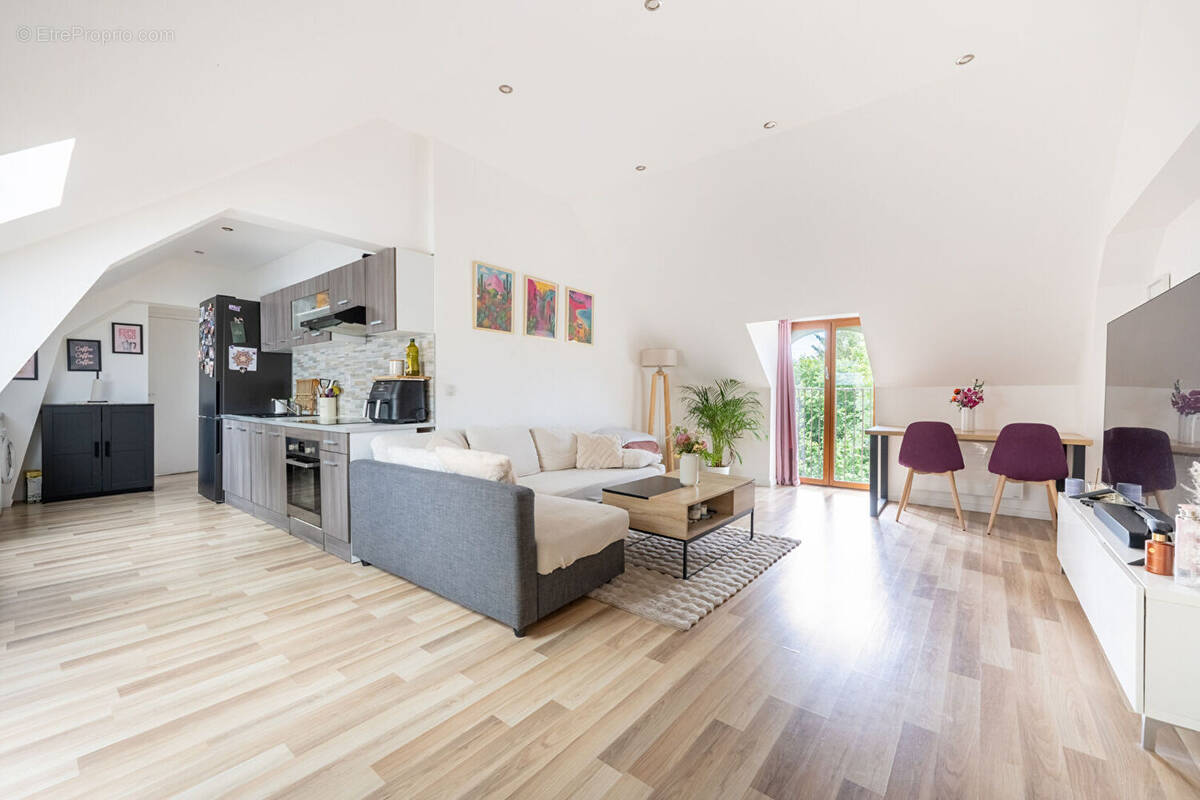 Appartement à SERAINCOURT