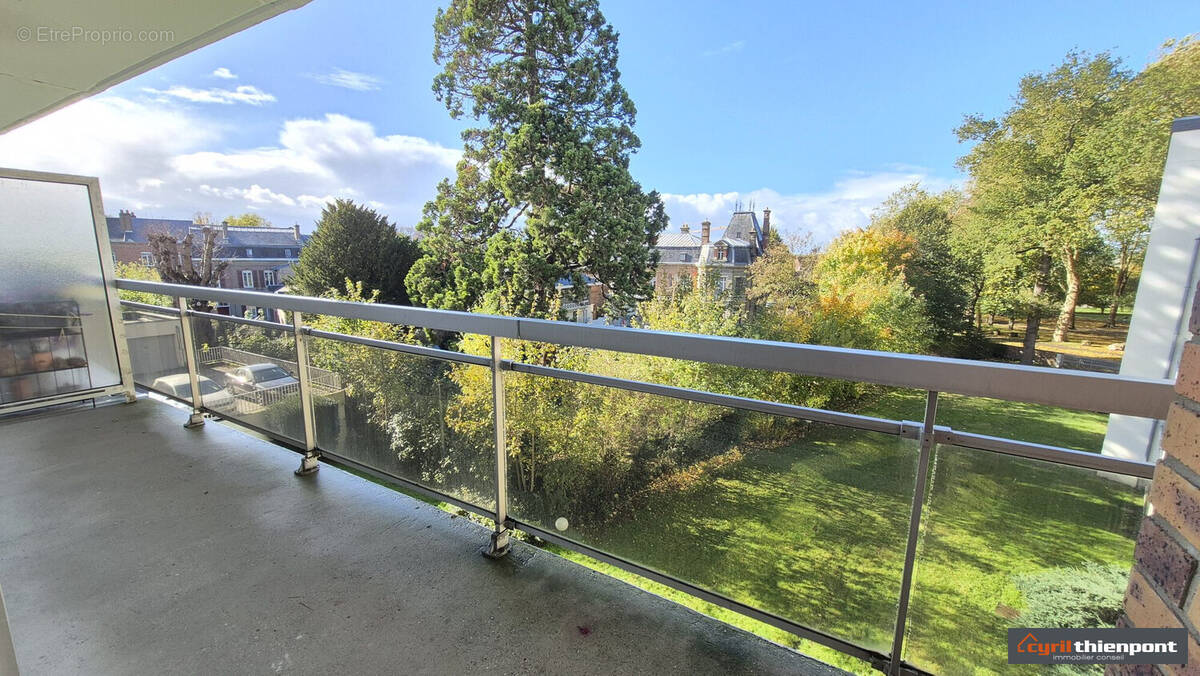 Appartement à ABBEVILLE