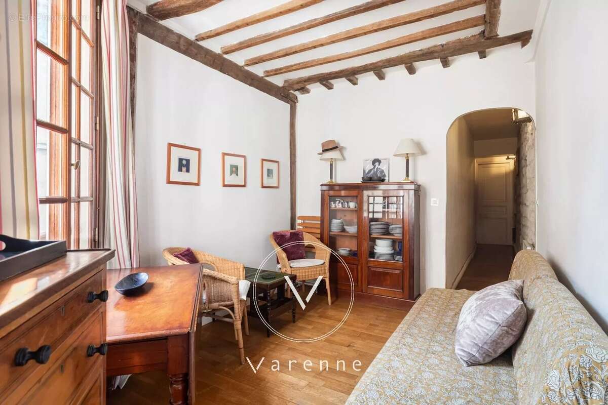 Appartement à PARIS-4E