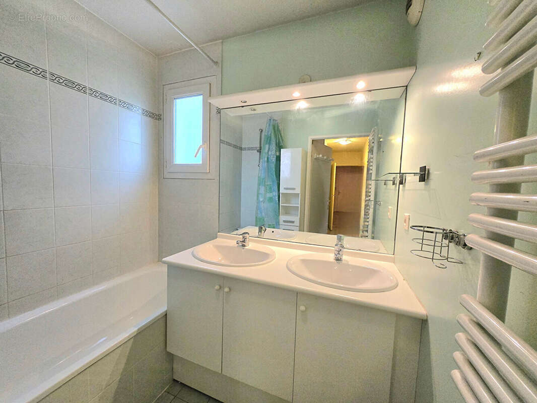 Appartement à VITRY-SUR-SEINE