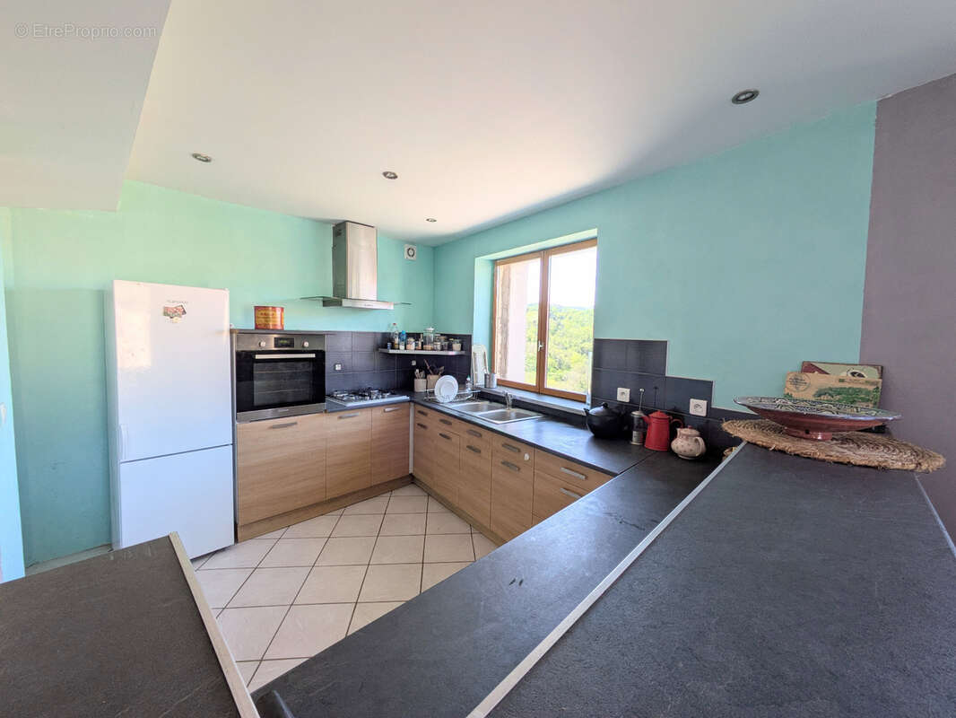 Maison a vendre saint germain laval - 141 m² - 5 chambres possibles - cave - jardin - photo 10