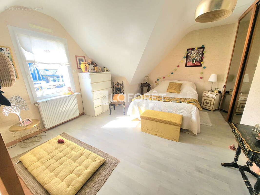 Maison familiale avec garage et  dépendance St Andre des Eaux - photo 5