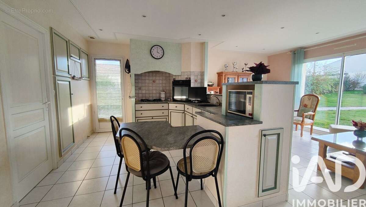 Photo 5 - Maison à TALMONT-SAINT-HILAIRE