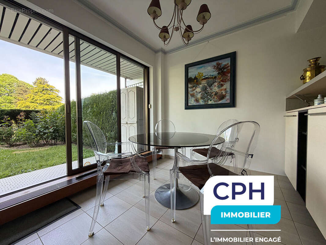 Appartement à LE CHESNAY