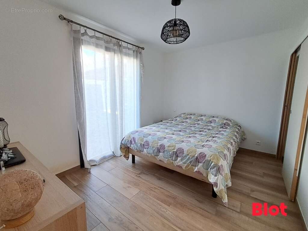 Maison 107 m² à Miniac-Morvan  - photo 5