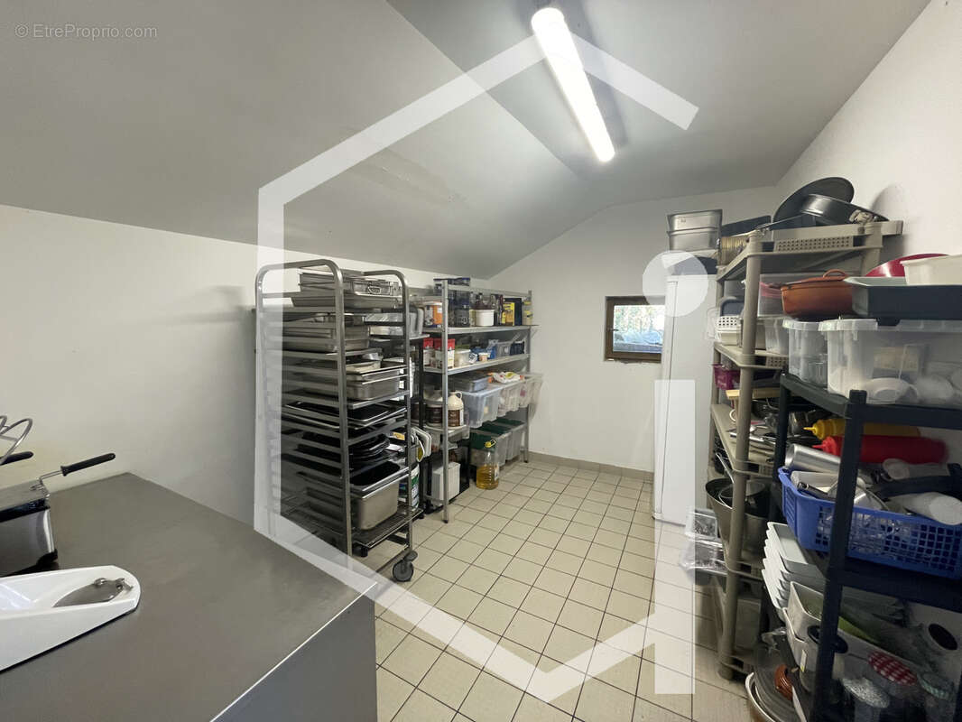 Commerce à VERDIGNY