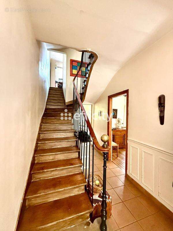 Maison à MANTES-LA-JOLIE