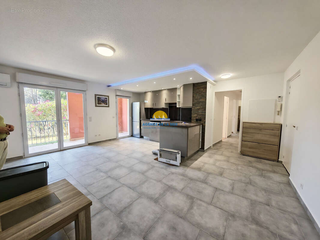 Appartement à FREJUS