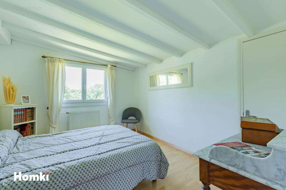 Maison/Villa T6 de 180 m2 à La Magdelaine-sur-Tarn 31360 - photo 10