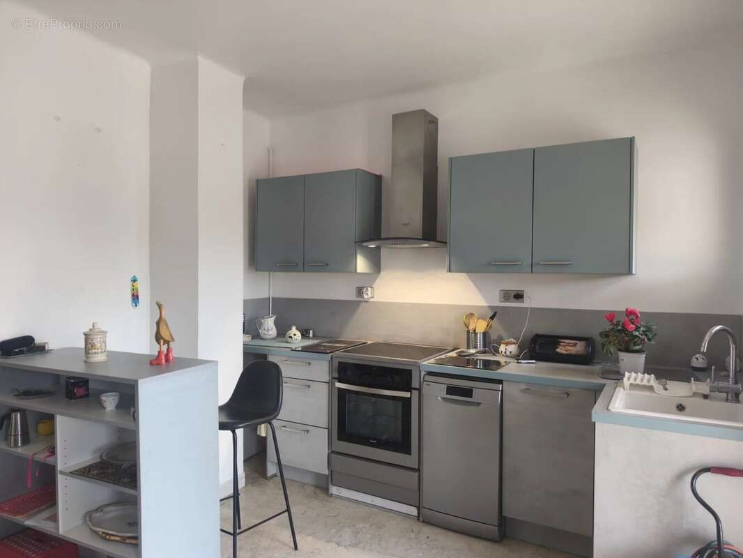Appartement à SANARY-SUR-MER
