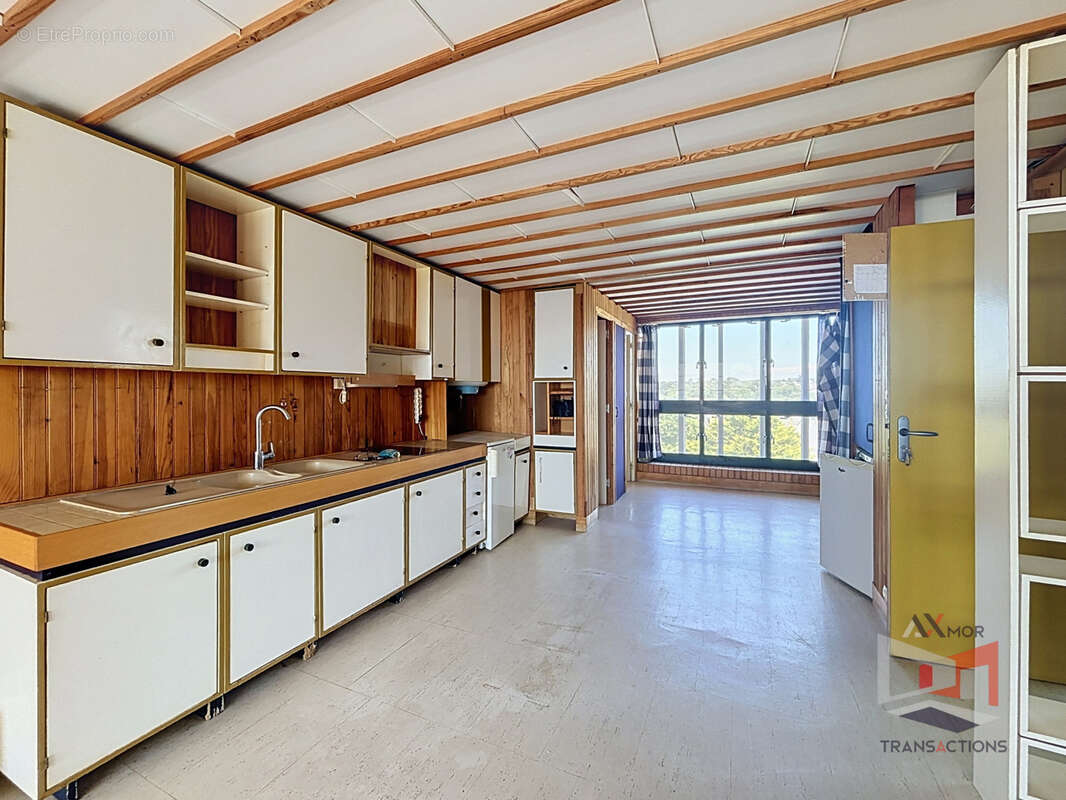 TREBEURDEN : Appartement T2 avec vue mer et proximité commerces - photo 4
