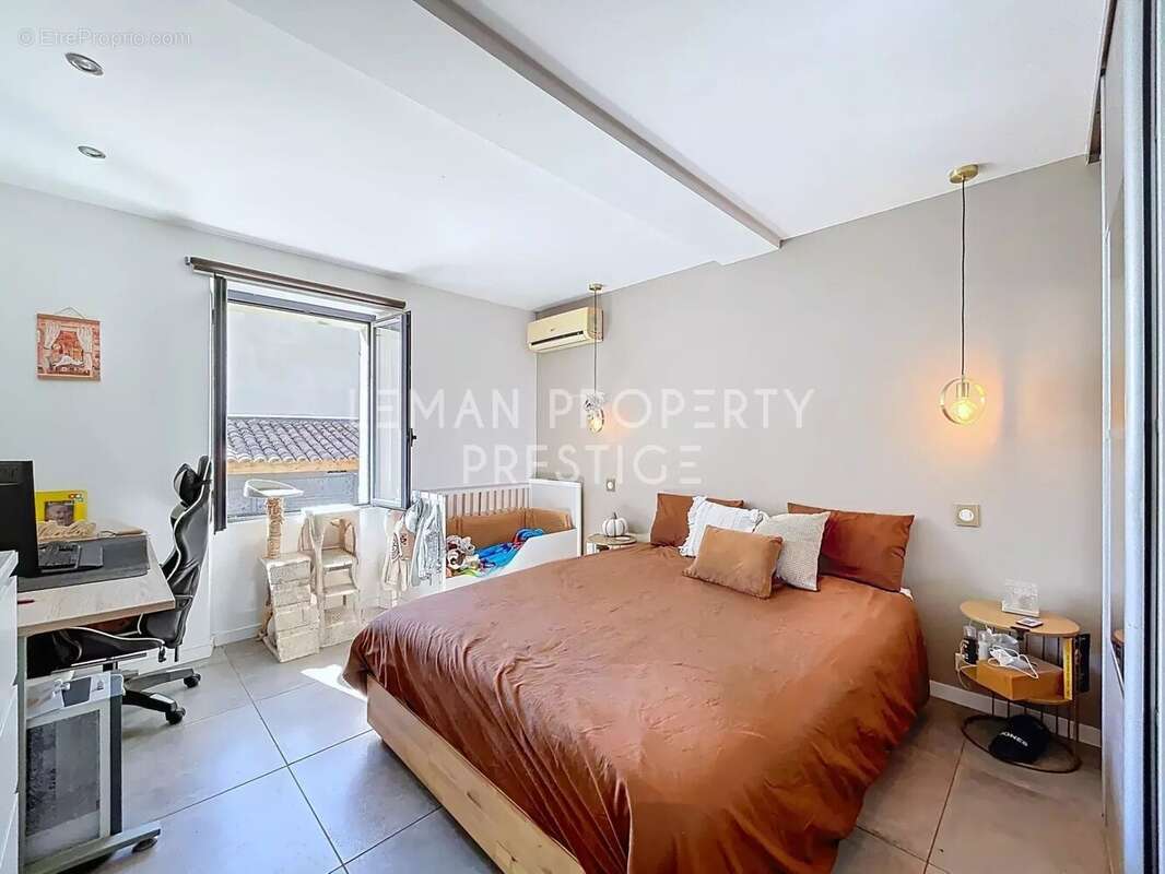 Appartement à LE CANNET