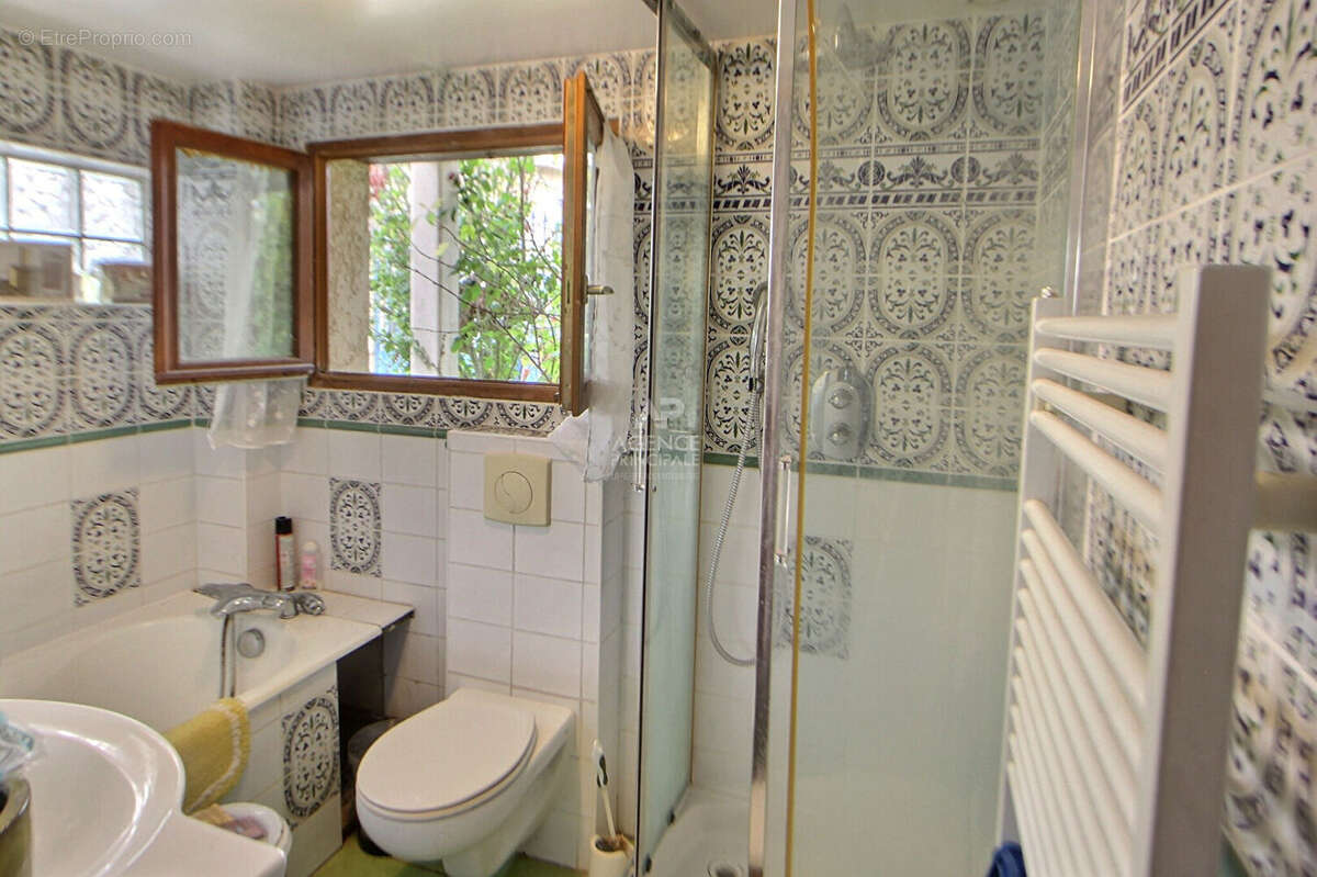 Maison à VERNEUIL-SUR-SEINE