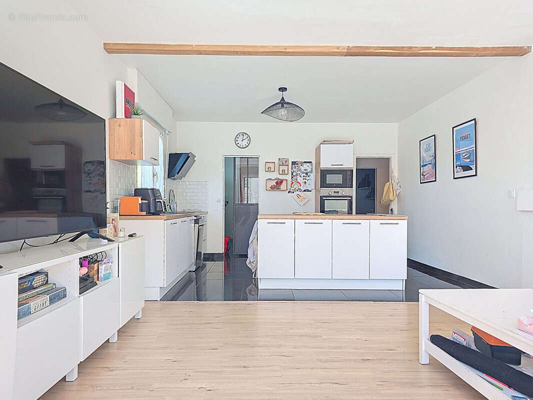 Maison à BLANQUEFORT